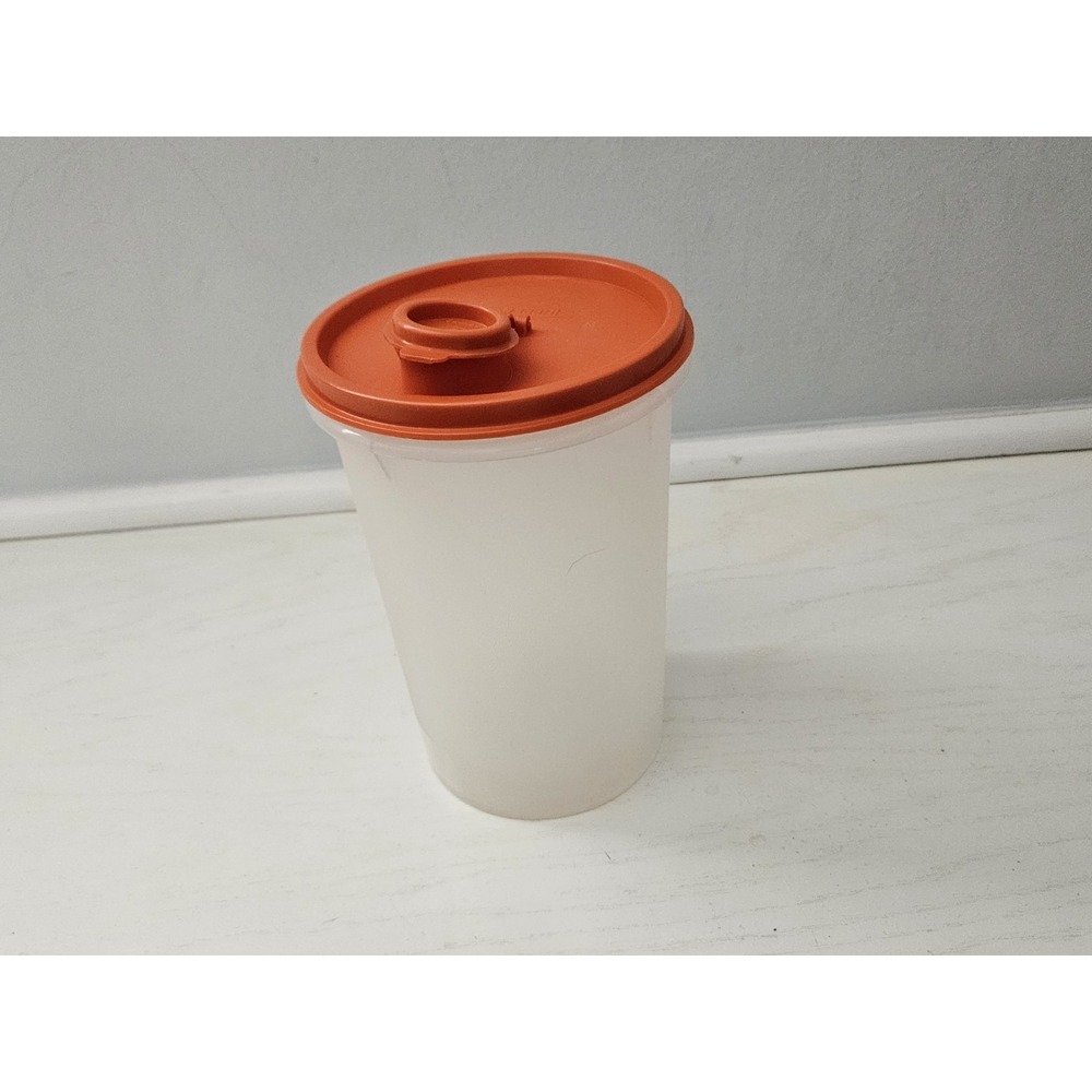 Tupperware Quart Size Vintage Clear Container #321‎ W/ Orange Pour Lid  #564